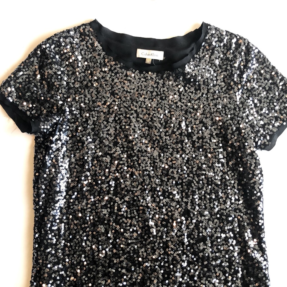 Calvin Klein black metallic sequin top size XS